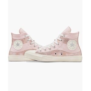 Converse Chuck Taylor All Stars Suede High Top Sneaker Pink Blush Women’s 6 NIB